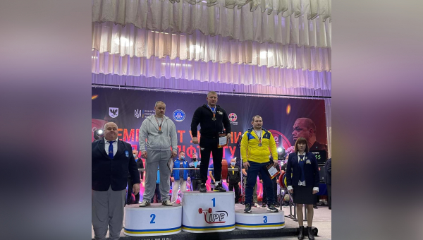 Чемпионіонат України з класичного жиму штанги лежачи